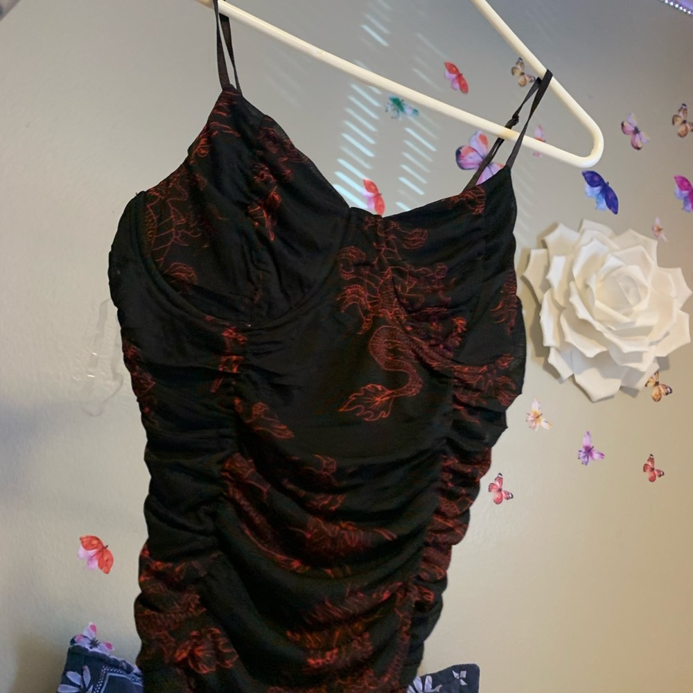Polly and Esther red dragon top brand new